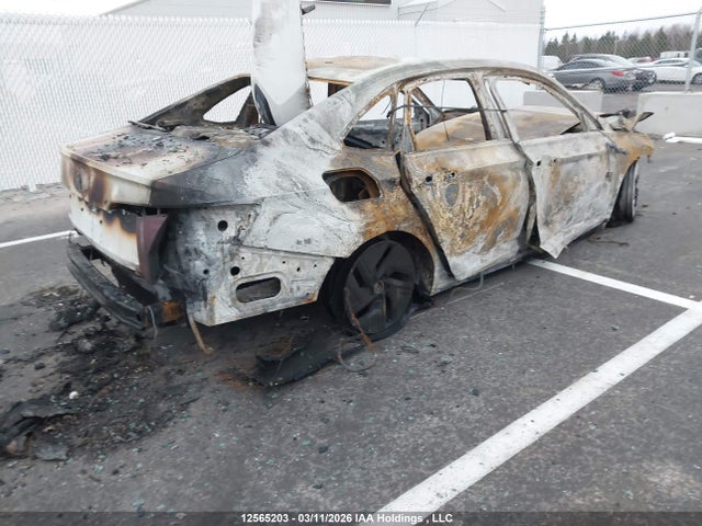 3VWGM7BU9RM001134 Volkswagen Jetta Highline