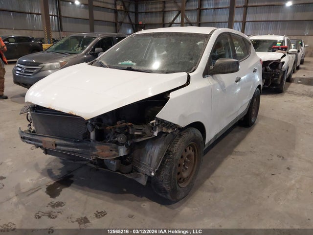 KM8JT3AF5FU959942 Hyundai Tucson Gl