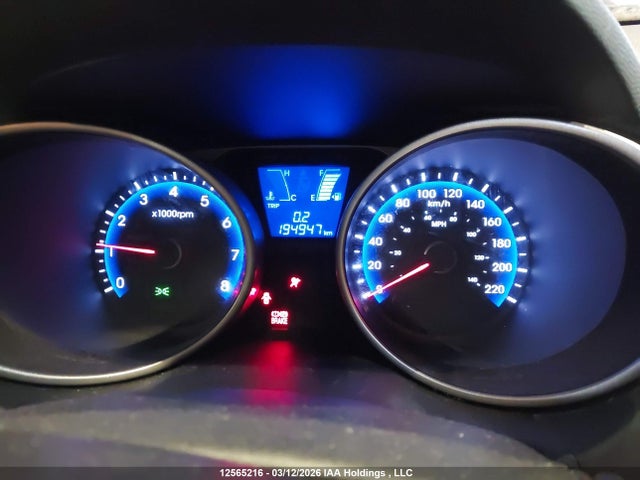 KM8JT3AF5FU959942 Hyundai Tucson Gl