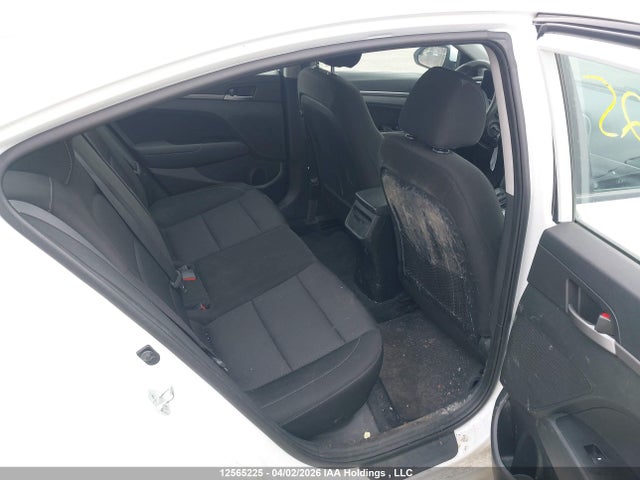 12565225 :رقم المزاد ، 5NPD74LFXJH284651 vin ، 2018 Hyundai Elantra Le مزاد بيع