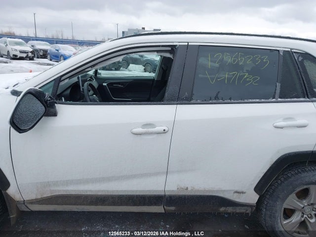 2T3RWRFV1PW171732 Toyota Rav4 Xle/woodland Edition