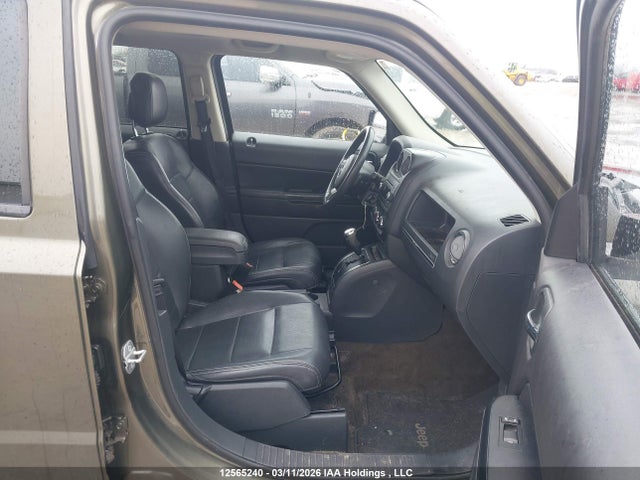 12565240 :رقم المزاد ، 1C4NJRAB1FD383097 vin ، 2015 Jeep Patriot Sport/north مزاد بيع