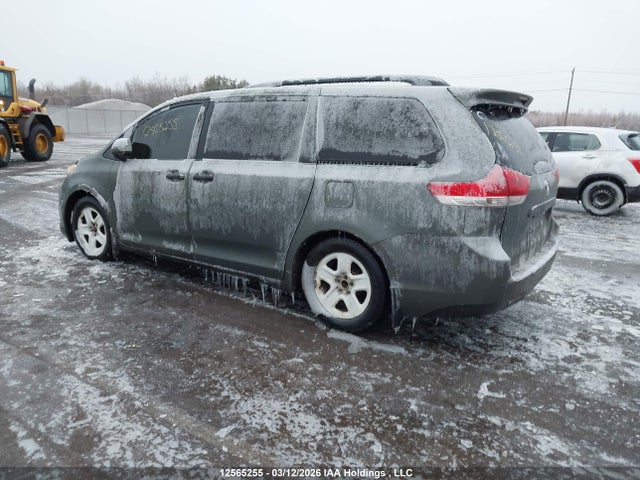 Aukcja sprzedaży 2011 Toyota Sienna V6 7 Passenger, vin: 5TDZK3DC1BS023701, numer aukcji: 12565255