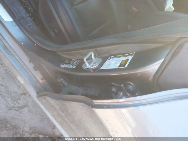 12565271 :رقم المزاد ، WDDSJ4GB6EN102858 vin ، 2014 Mercedes-benz Cla 250 4matic مزاد بيع