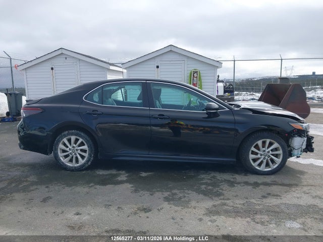 4T1G11BK5MU043520 Toyota CAMRY SE