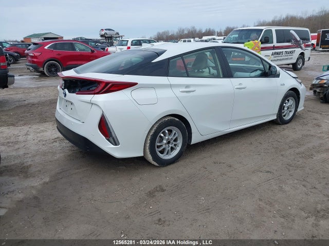 Toyota Prius Prime Upgrade 2022 JTDKAMFP6N3218211 Image 4
