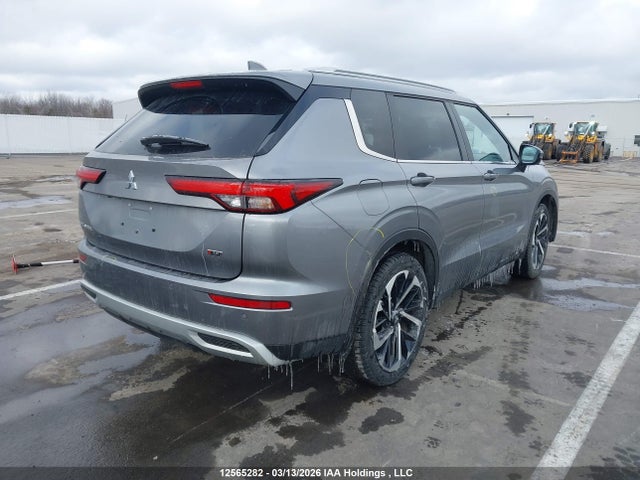 JA4J4UA80PZ615913 Mitsubishi Outlander Se/se Black Edition/se Technology/se Special