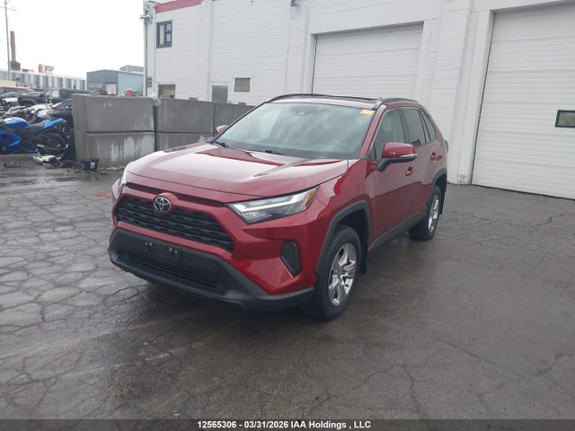 2022 Toyota Rav4 Xle/xle Premium მანქანა იყიდება აუქციონზე, vin: 2T3R1RFV3NW301330, აუქციონის ნომერი: 12565306