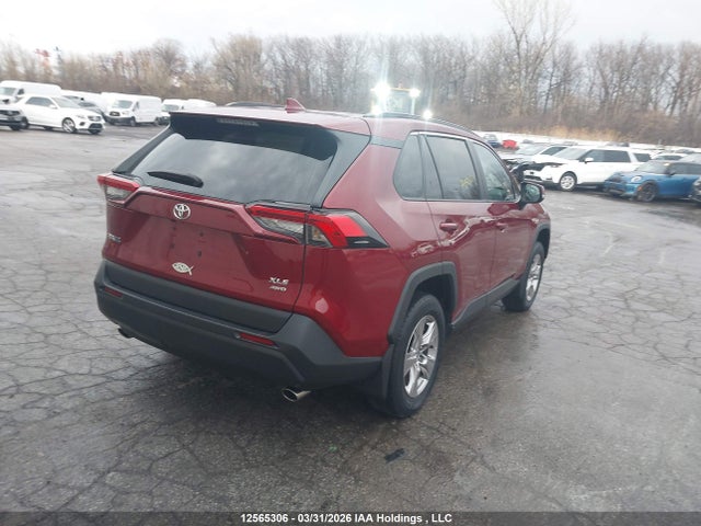2022 Toyota Rav4 Xle/xle Premium მანქანა იყიდება აუქციონზე, vin: 2T3R1RFV3NW301330, აუქციონის ნომერი: 12565306