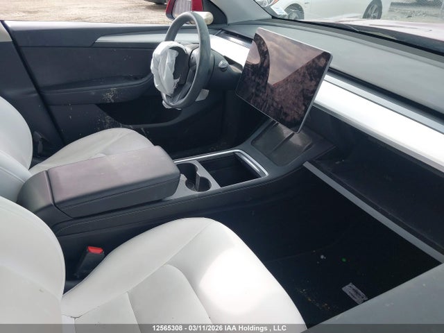 Продажа на аукционе авто 2024 Tesla Model Y, vin: 7SAYGDEE3RF081068, номер лота: 12565308