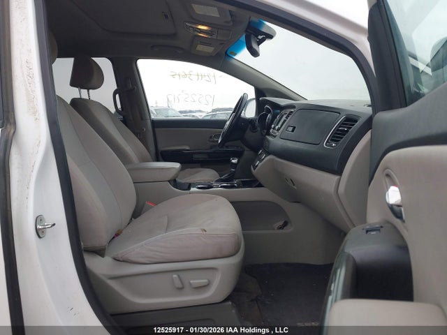 KNDMC5C16K6456109 KIA Sedona Sx