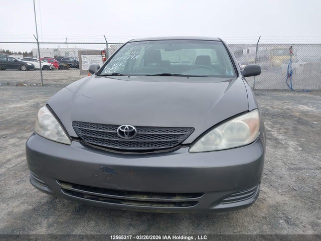 12565317 :رقم المزاد ، 4T1BE32K34U848748 vin ، 2004 Toyota Camry Le/xle/se مزاد بيع
