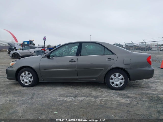 12565317 :رقم المزاد ، 4T1BE32K34U848748 vin ، 2004 Toyota Camry Le/xle/se مزاد بيع