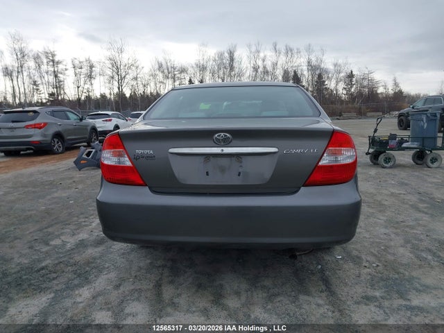 12565317 :رقم المزاد ، 4T1BE32K34U848748 vin ، 2004 Toyota Camry Le/xle/se مزاد بيع