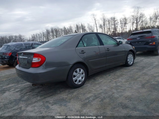 12565317 :رقم المزاد ، 4T1BE32K34U848748 vin ، 2004 Toyota Camry Le/xle/se مزاد بيع
