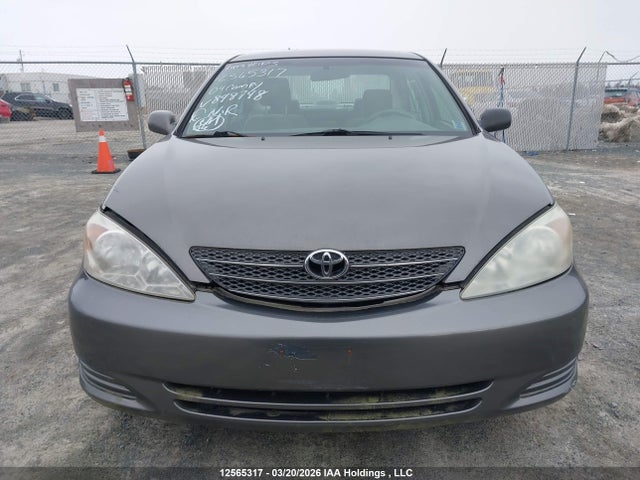 12565317 :رقم المزاد ، 4T1BE32K34U848748 vin ، 2004 Toyota Camry Le/xle/se مزاد بيع