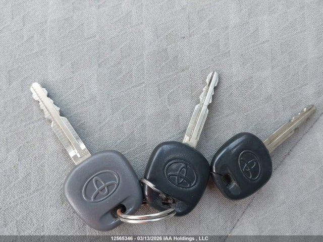 12565346 :رقم المزاد ، 2T1BU4EE0AC453051 vin ، 2010 Toyota Corolla مزاد بيع