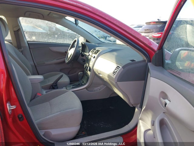 12565346 :رقم المزاد ، 2T1BU4EE0AC453051 vin ، 2010 Toyota Corolla مزاد بيع