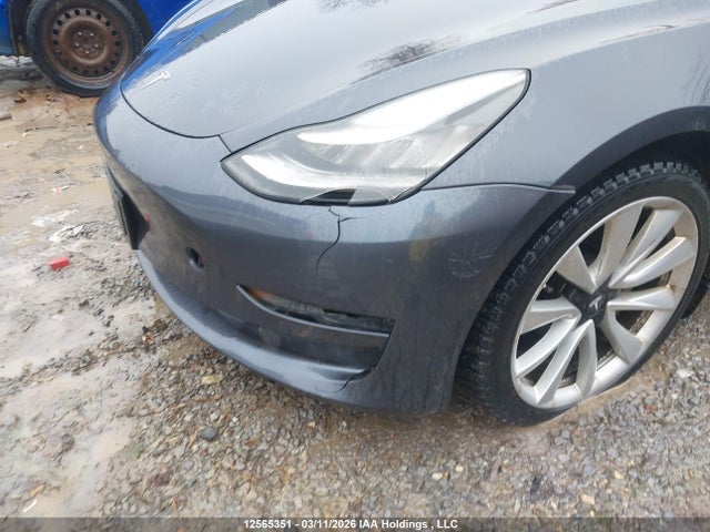 5YJ3E1EB6LF789226 Tesla MODEL 3