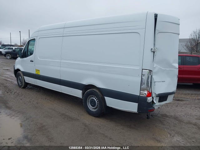 W1Y4KCHY9RP692590 Mercedes-Benz Sprinter 2500