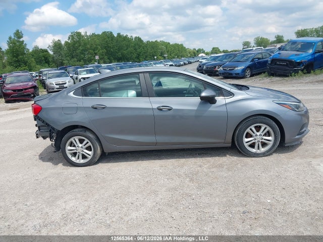 Продаж на аукціоні авто 2018 Chevrolet Cruze Lt Auto, vin: 1G1BE5SM0J7212261, номер лоту: 12565364