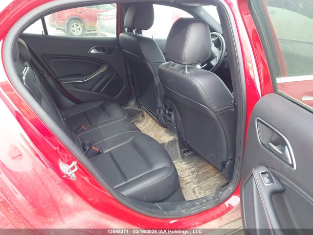 WDCTG4GB9JJ484621 Mercedes-Benz Gla 250 4matic