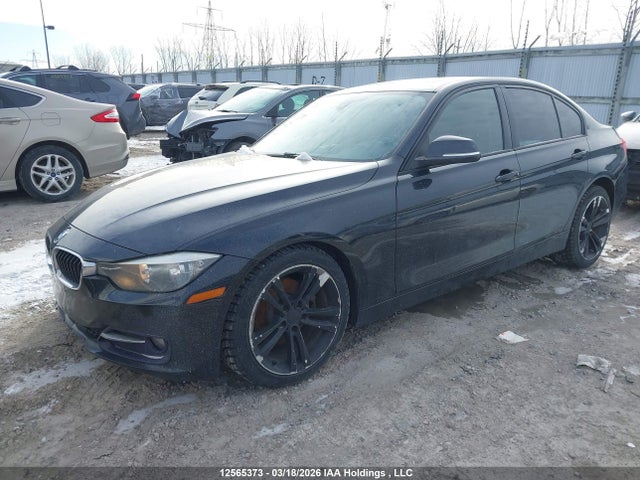 WBA3C3G5XFNT52728 BMW 320i Xdrive