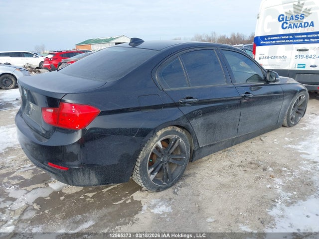 WBA3C3G5XFNT52728 BMW 320i Xdrive