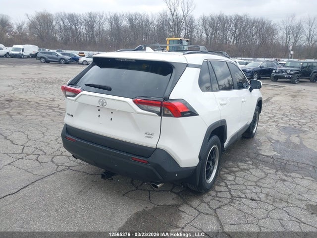 2020 Toyota Rav4 Xle/xle Premium მანქანა იყიდება აუქციონზე, vin: 2T3R1RFV8LC138804, აუქციონის ნომერი: 12565376