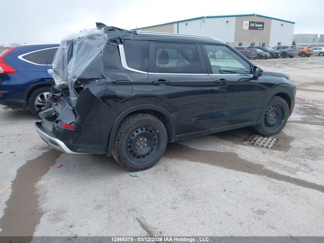 JA4J4UA80NZ613995 Mitsubishi Outlander