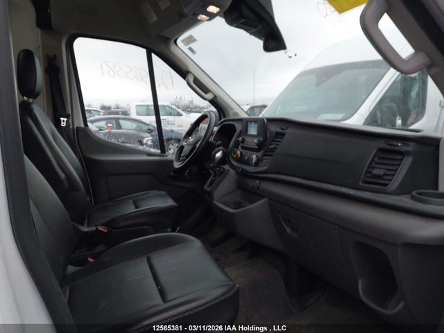 Продажа на аукционе авто 2022 Ford Transit T-250, vin: 1FTBR2X88NKA33930, номер лота: 12565381