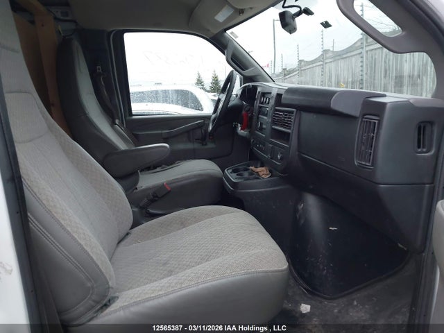 1GCWGBFP9M1191844 Chevrolet Express G2500