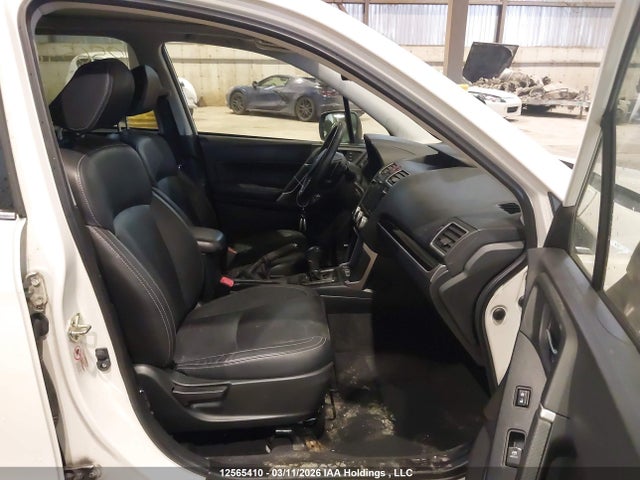 JF2SJEUC1HH800330 Subaru Forester 2.5i Touring