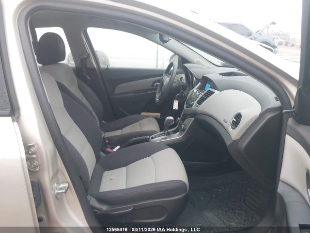 12565416 :رقم المزاد ، 1G1PL5SH0D7216913 vin ، 2013 Chevrolet Cruze Ls مزاد بيع