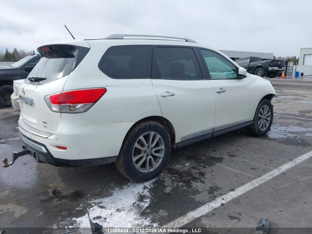 5N1AR2MM8FC606667 Nissan Pathfinder