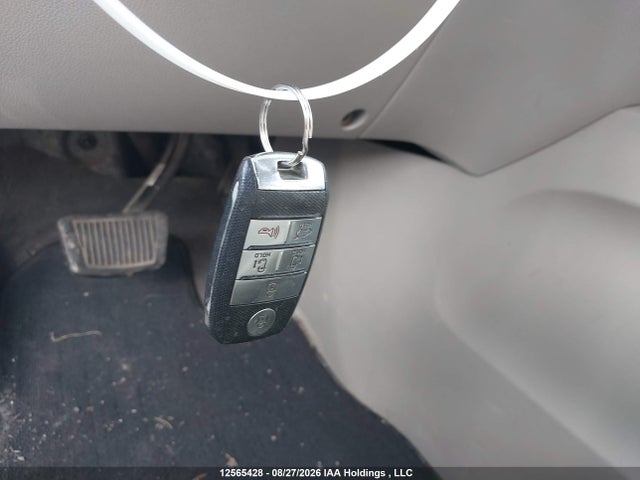 2020 Kia Sedona Lx/lx+ მანქანა იყიდება აუქციონზე, vin: KNDMB5C14L6601703, აუქციონის ნომერი: 12565428