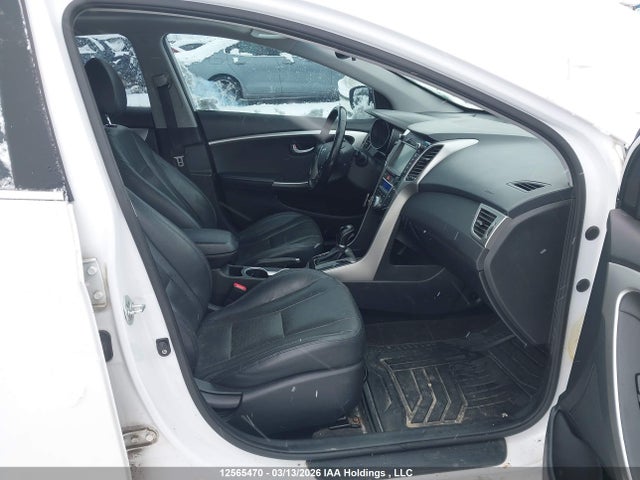 KMHD35LH1GU261983 Hyundai ELANTRA GT