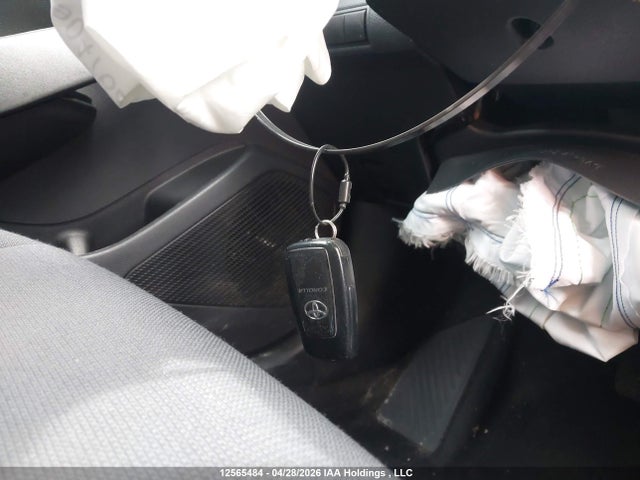 12565484 :رقم المزاد ، 5YFBPMBE9NP365584 vin ، 2022 Toyota Corolla Le مزاد بيع