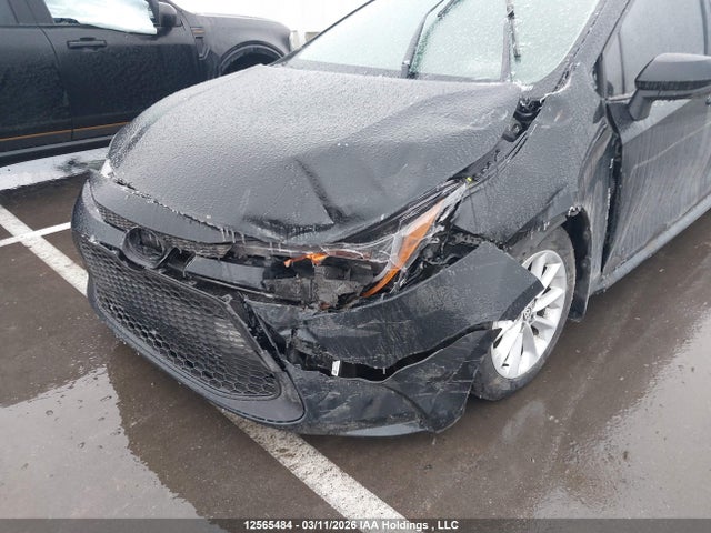 12565484 :رقم المزاد ، 5YFBPMBE9NP365584 vin ، 2022 Toyota Corolla Le مزاد بيع