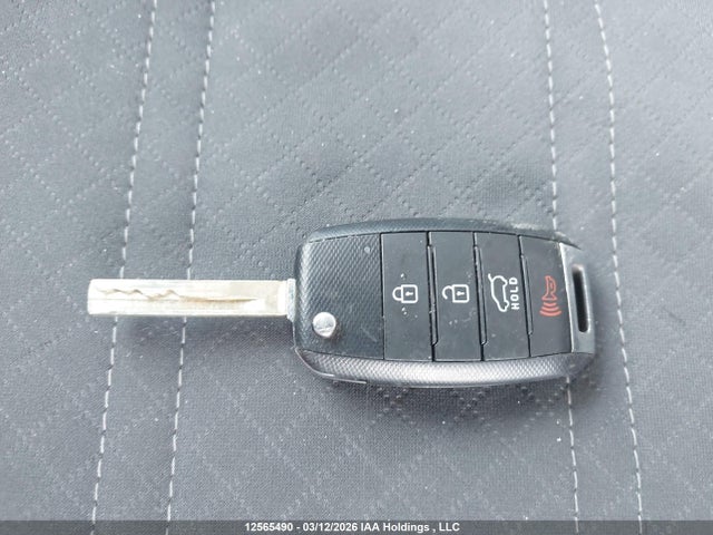 12565490 :رقم المزاد ، 5XYPGDA34HG317019 vin ، 2017 Kia Sorento Lx/l مزاد بيع