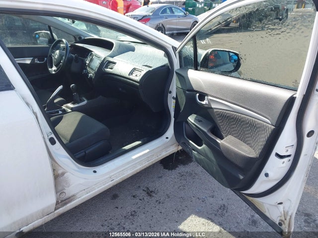 2015 Honda Civic მანქანა იყიდება აუქციონზე, vin: 2HGFB2E58FH028302, აუქციონის ნომერი: 12565506