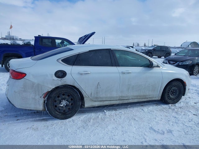 Продажа на аукционе авто 2015 Chrysler 200, vin: 1C3CCCFB6FN667055, номер лота: 12565509