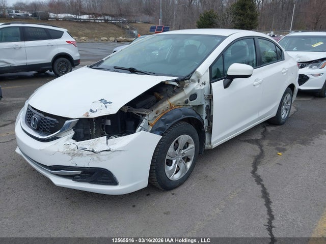Продажа на аукционе авто 2015 Honda Civic Lx, vin: 2HGFB2F45FH016842, номер лота: 12565516