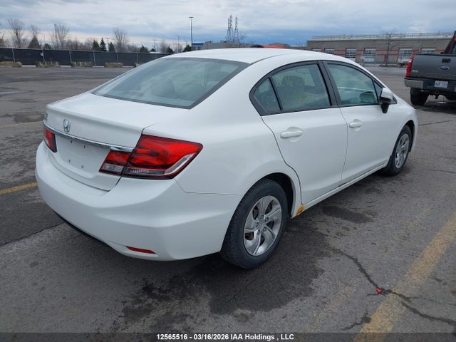 Продажа на аукционе авто 2015 Honda Civic Lx, vin: 2HGFB2F45FH016842, номер лота: 12565516