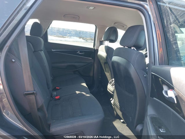 5XYPGDA30GG067079 KIA Sorento 2.4l Lx