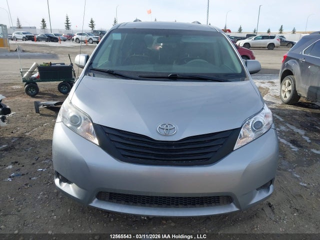 Aukcja sprzedaży 2011 Toyota Sienna, vin: 5TDZK3DC5BS041439, numer aukcji: 12565543