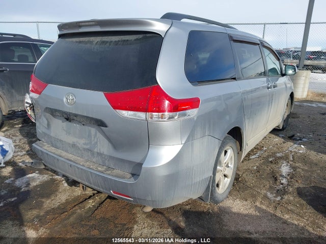 Aukcja sprzedaży 2011 Toyota Sienna, vin: 5TDZK3DC5BS041439, numer aukcji: 12565543