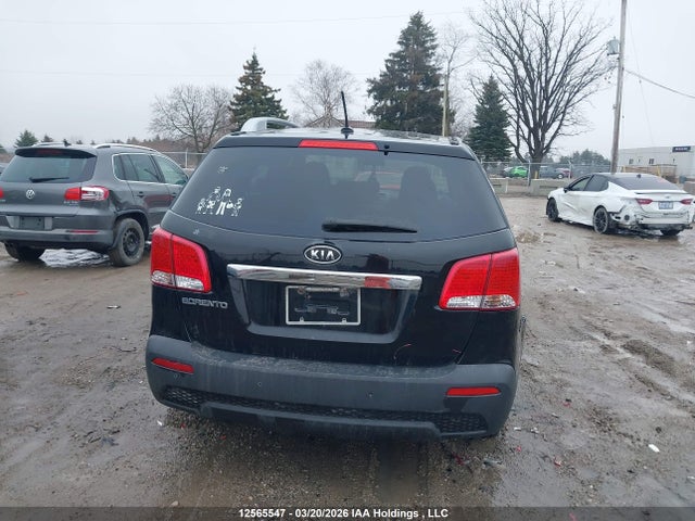 Aukcja sprzedaży 2011 Kia Sorento Lx, vin: 5XYKT3A15BG161868, numer aukcji: 12565547