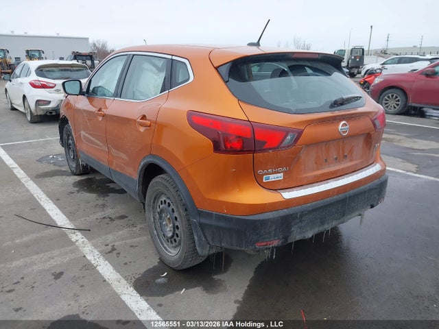 2017 Nissan Qashqai მანქანა იყიდება აუქციონზე, vin: JN1BJ1CP7HW018897, აუქციონის ნომერი: 12565551