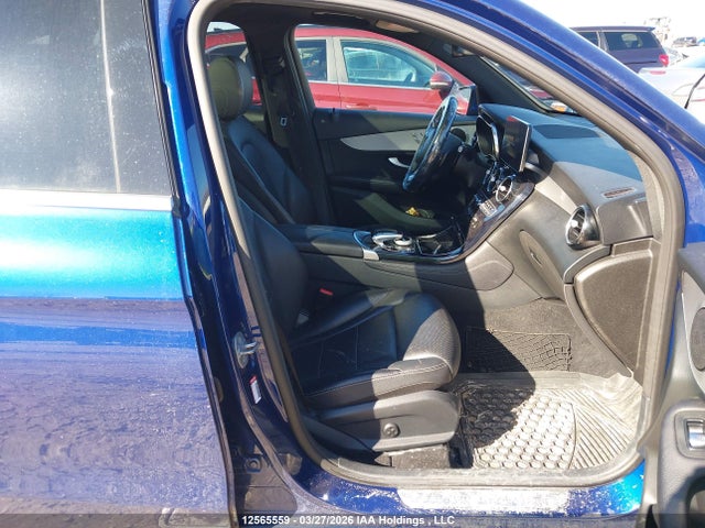 WDC0G4KB5HV004944 Mercedes-Benz Glc 300 4matic